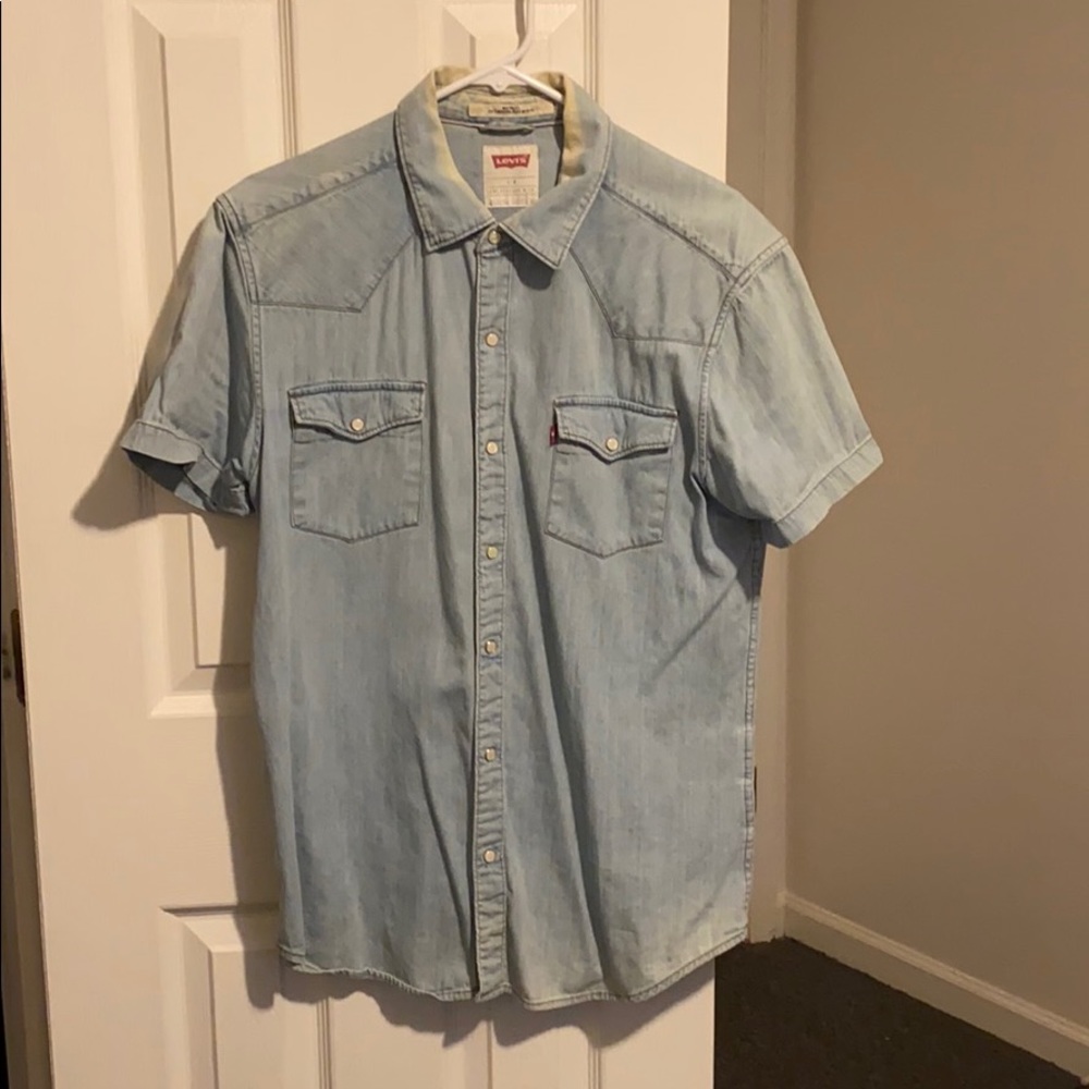 Levi’s Denim Short Sleeve Button-up